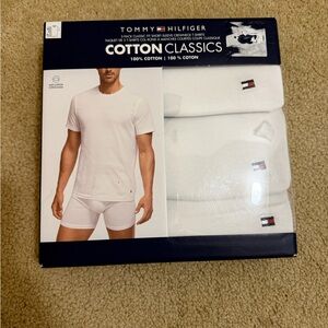 Tommy Hilfiger Men's White Cotton Classics Undershirts